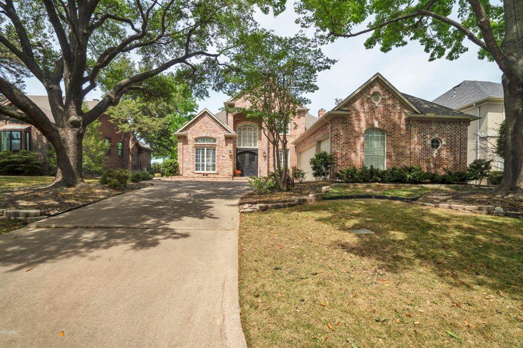 2608 Cedarwood Court - Photo 1