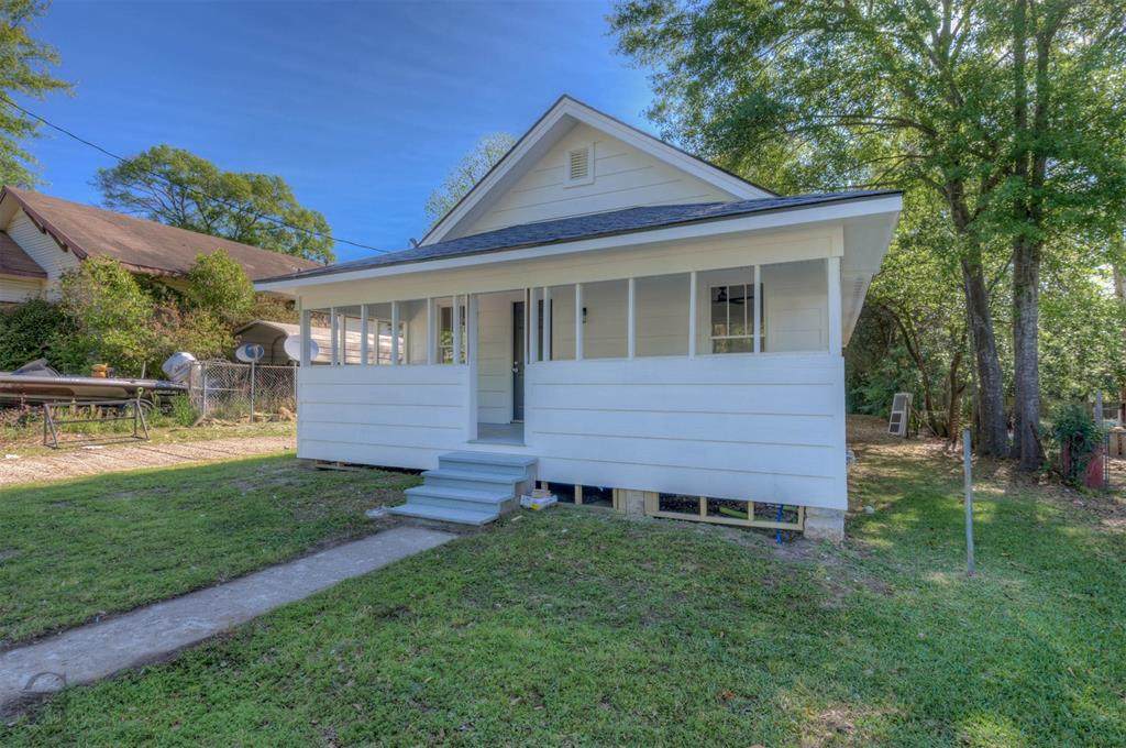 510 Constable Street - Photo 1