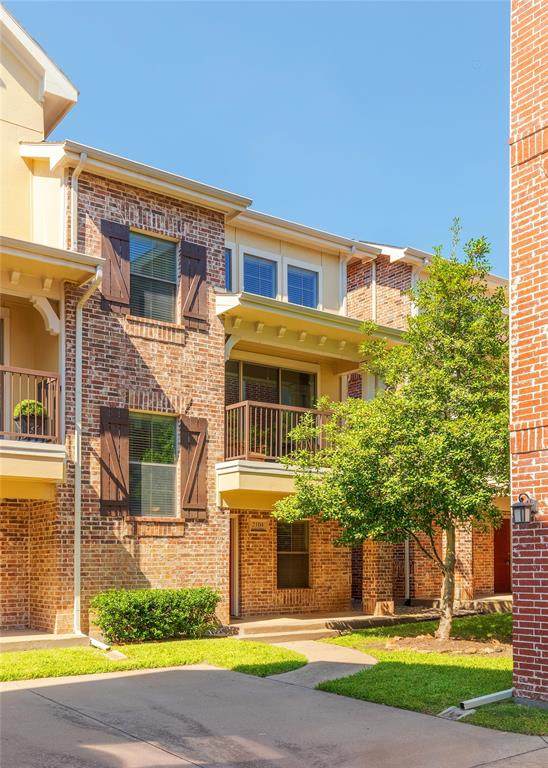 2104 Azure Pointe - Photo 1