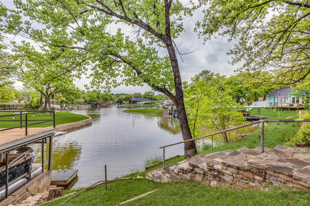 4004 Tahoe Court - Photo 1