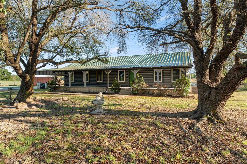520 Farm Road 71 - Photo 1