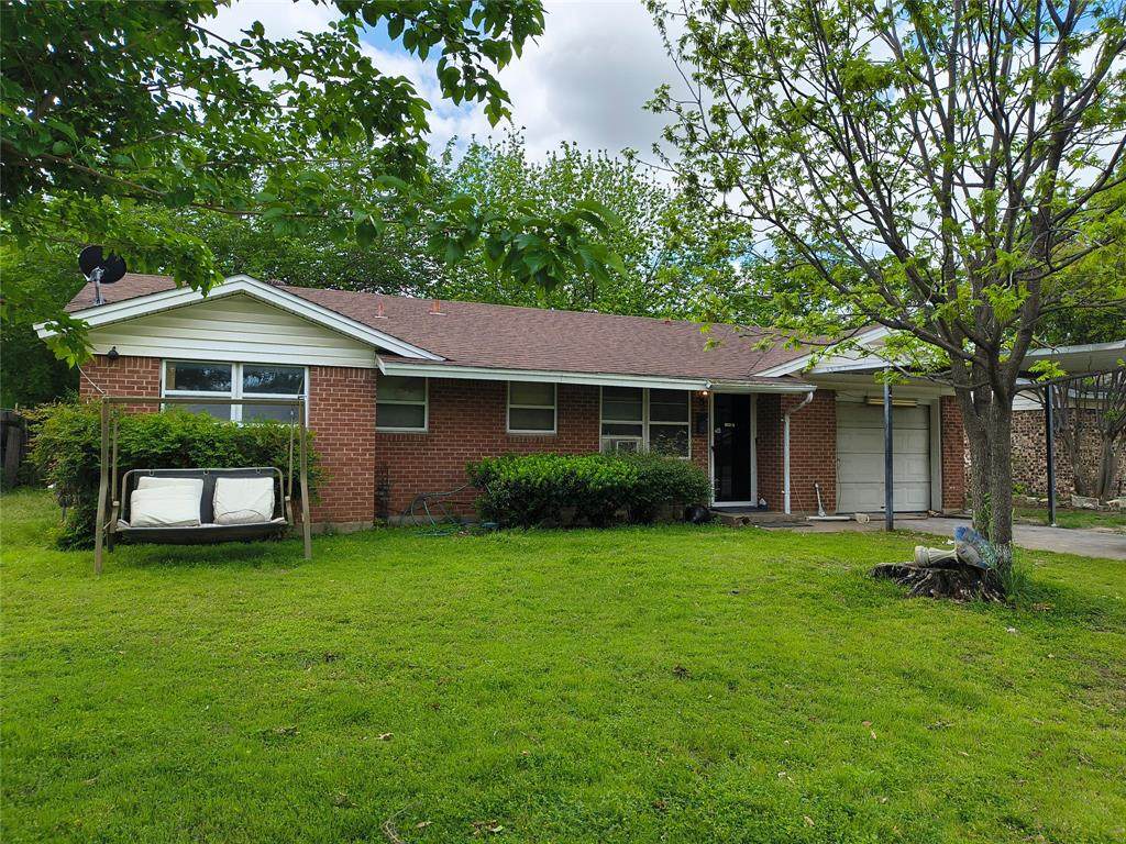 600 Thompson Drive - Photo 1