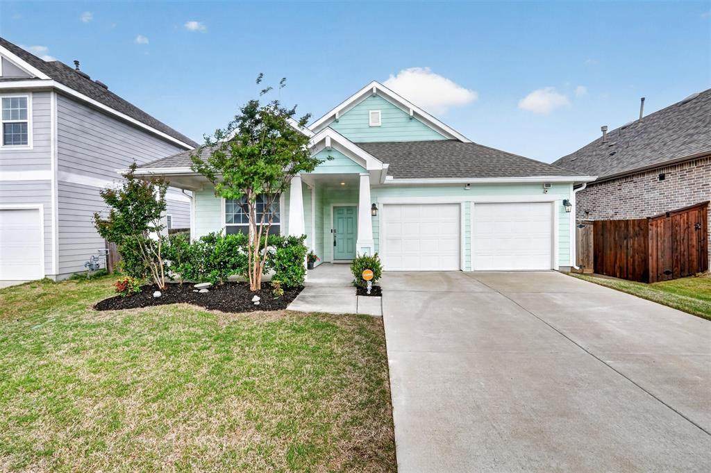 2042 Clearmist Way - Photo 1