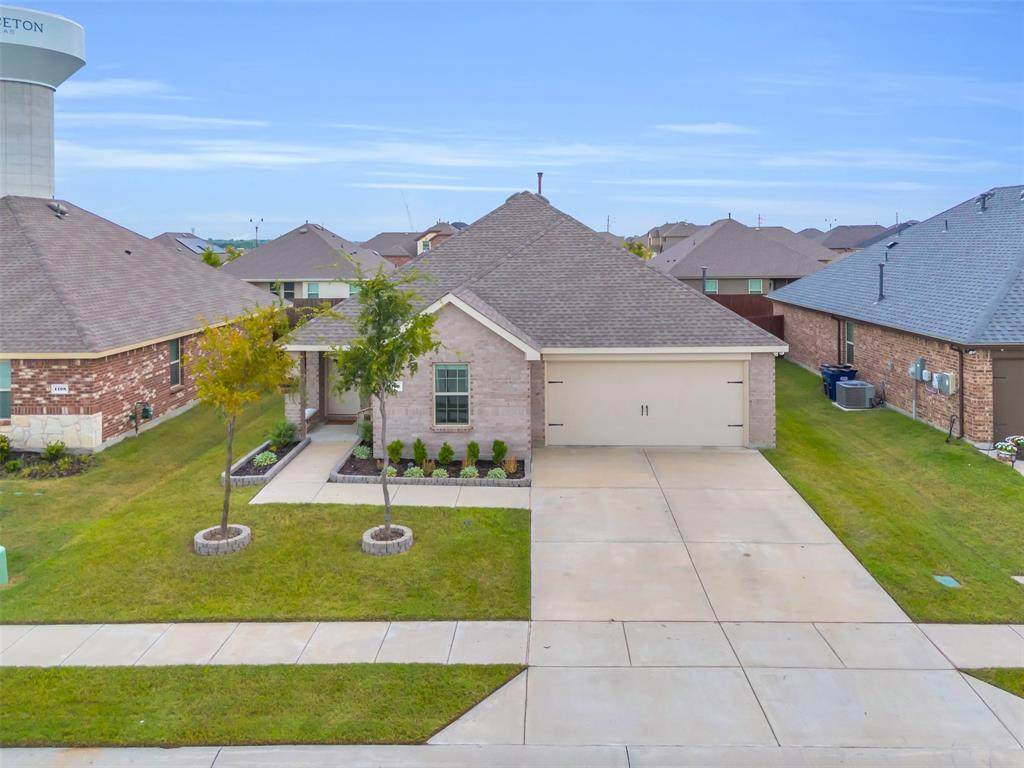 1106 Honey Maple Street - Photo 1