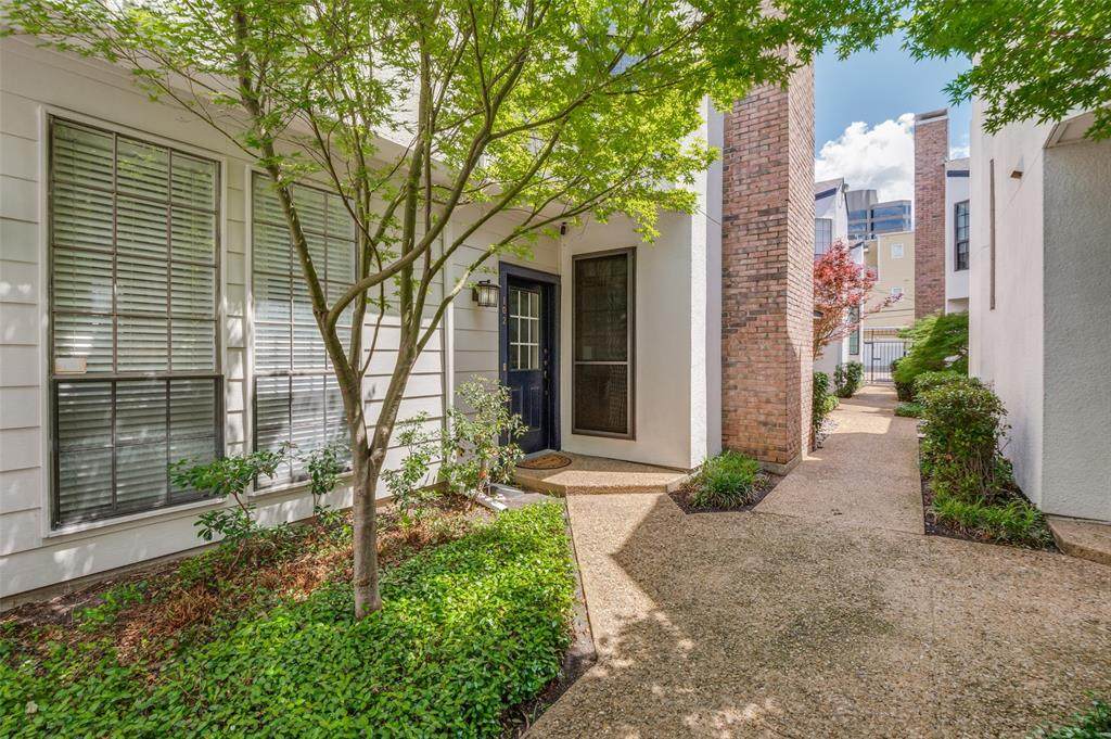 4132 Cole Avenue - Photo 1