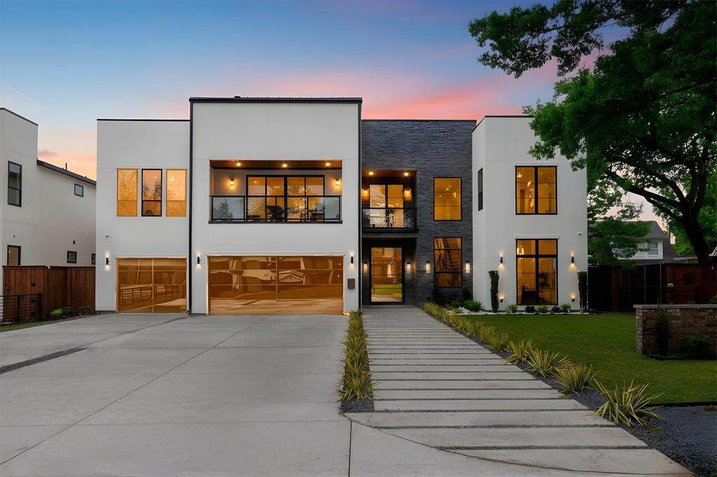 9434 Biscayne Boulevard - Photo 1