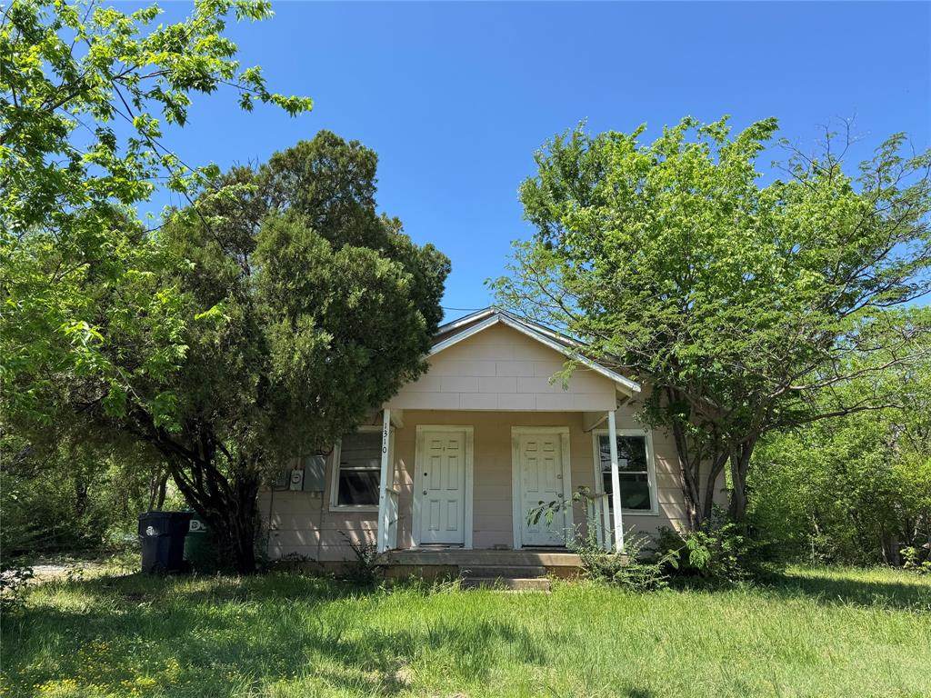 1310 Neff - Photo 1