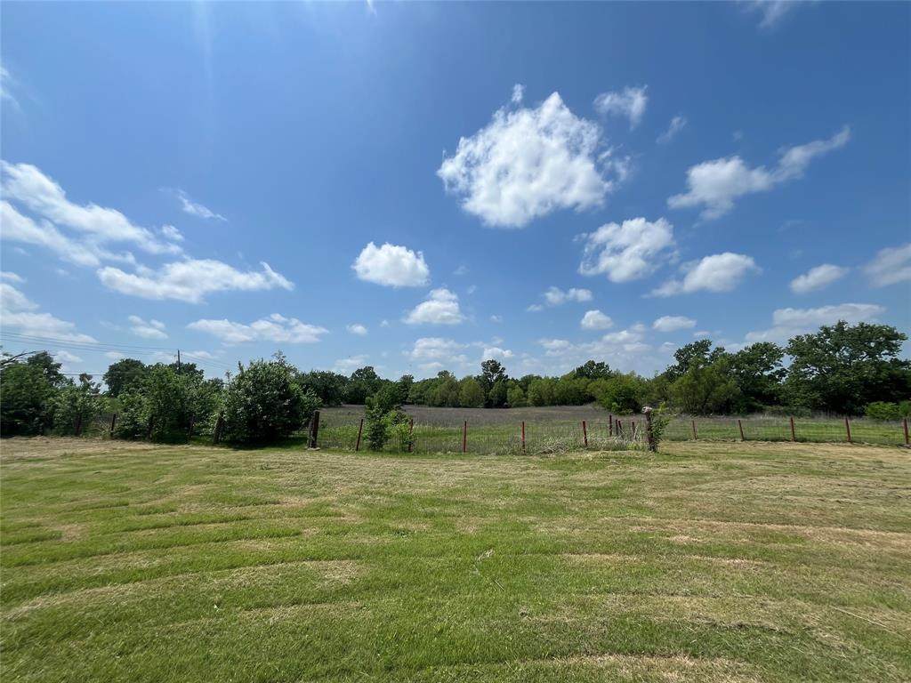 102 Frances Road - Photo 1
