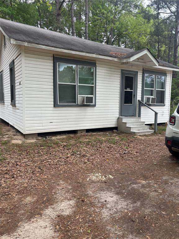 239 Sims Avenue - Photo 1