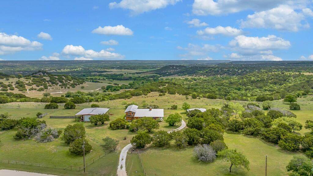 120 Private Road 2123 - Photo 1