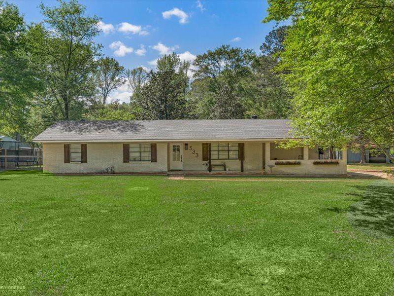 533 Mckinley Avenue - Photo 1