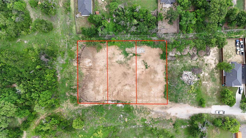 2220 22nd Street - Photo 1