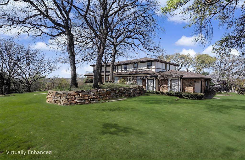 1434 Crownhill Drive - Photo 1