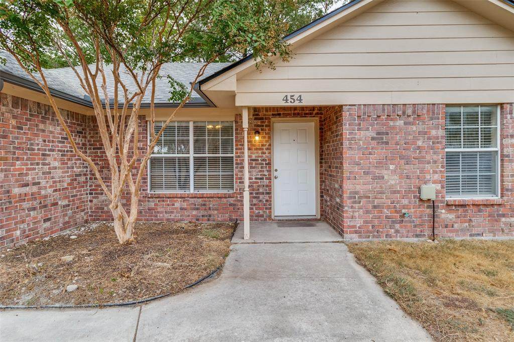 454 Fulton Street - Photo 1
