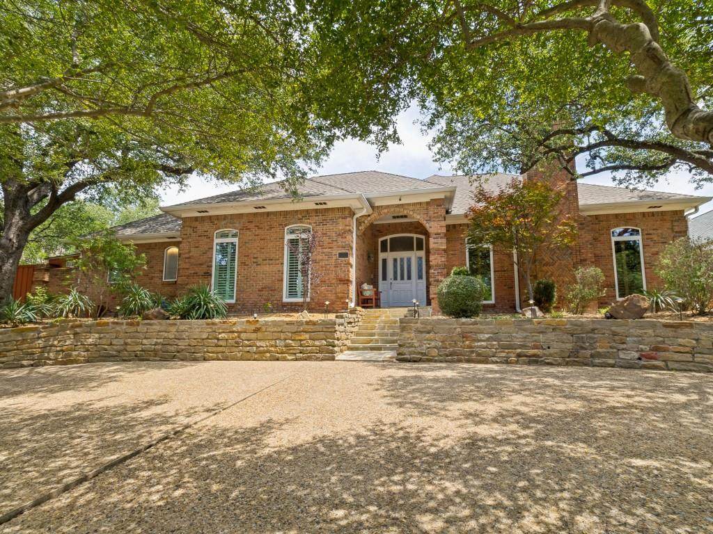 9502 Moss Haven Drive - Photo 1