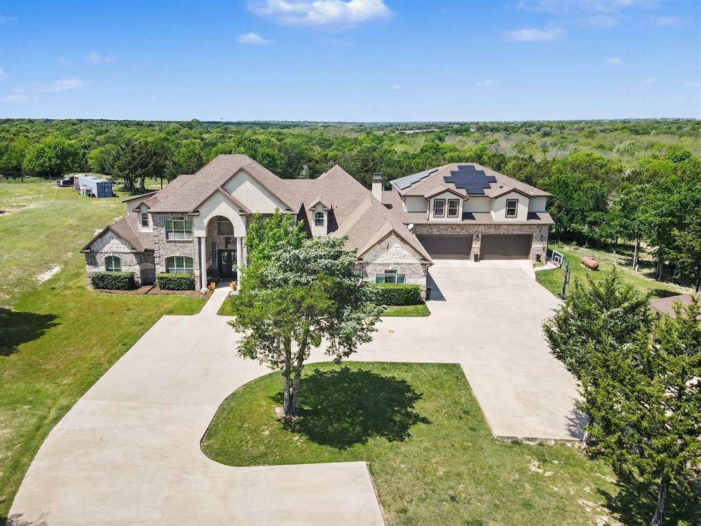 505 Bluegrove Road - Photo 1