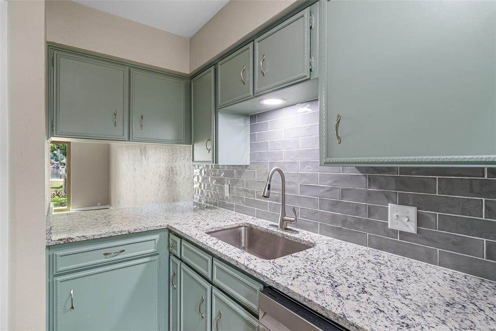 4314 Overlook Court - Photo 1