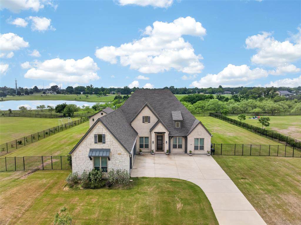 308 Virgil Drive - Photo 1