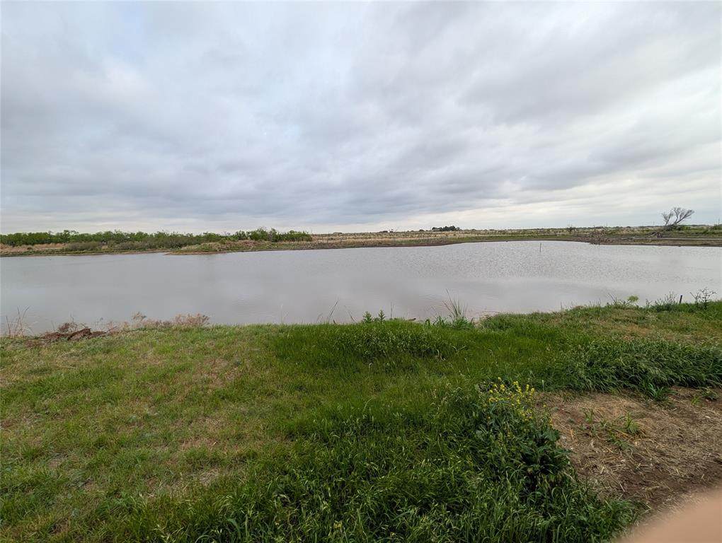 613 Access Road - Photo 1