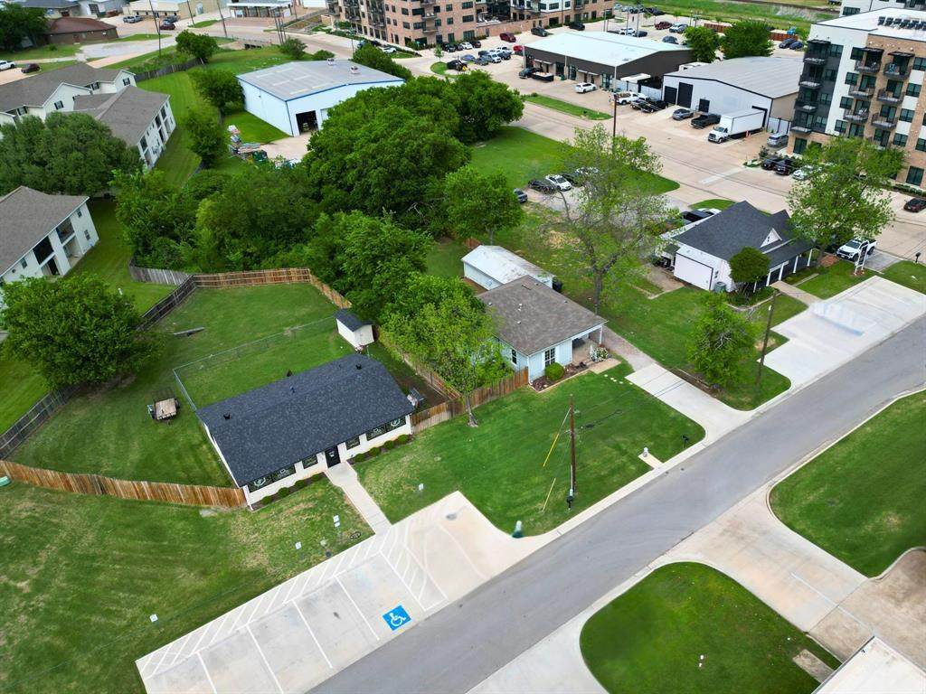 132 King Street - Photo 1