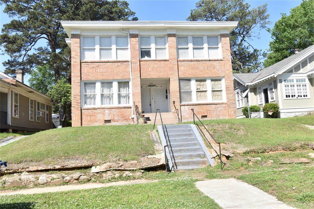 2412 Pinehurst Boulevard - Photo 1