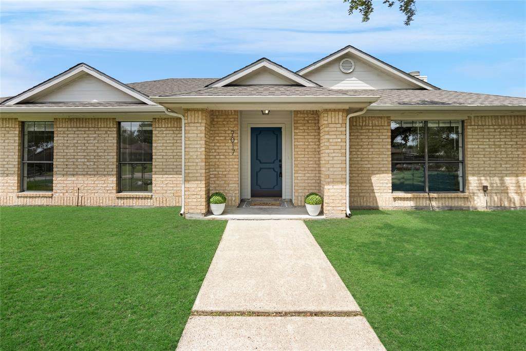 7017 Seascape Drive - Photo 1