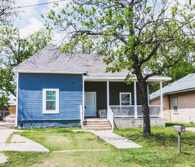 1719 Cleveland Avenue - Photo 1
