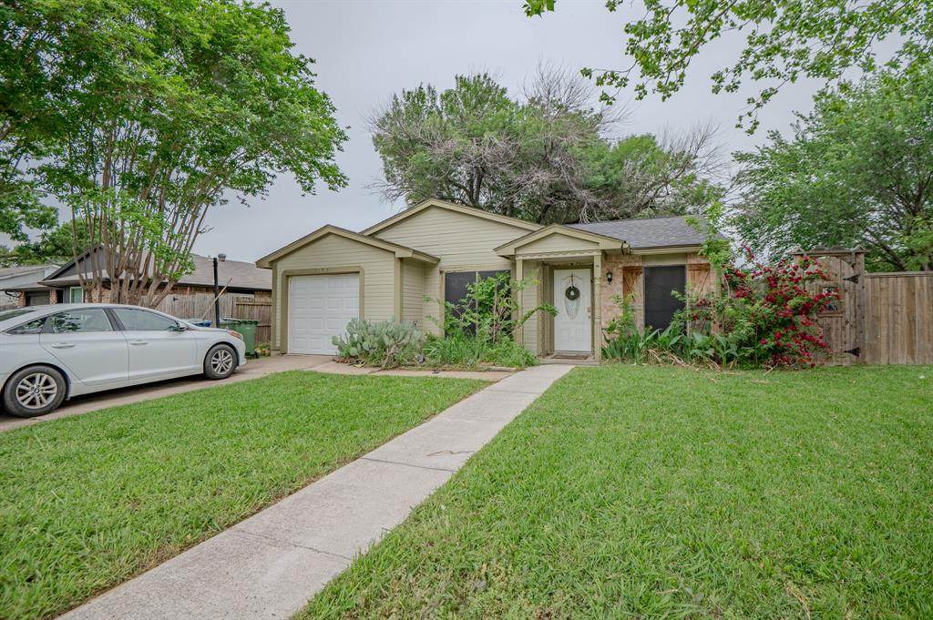 4220 Malone Avenue - Photo 1