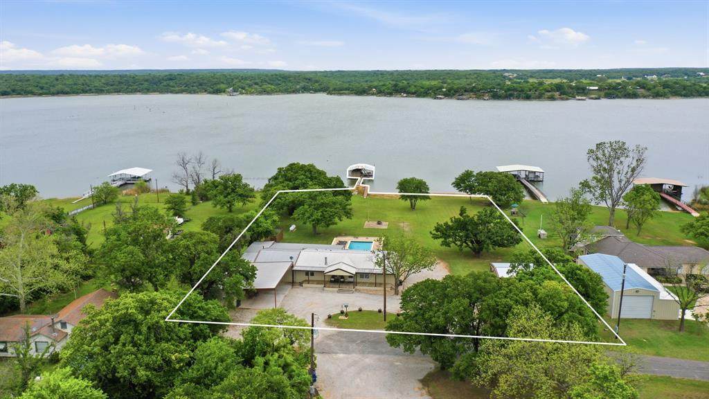 925 County Road 237 - Photo 1