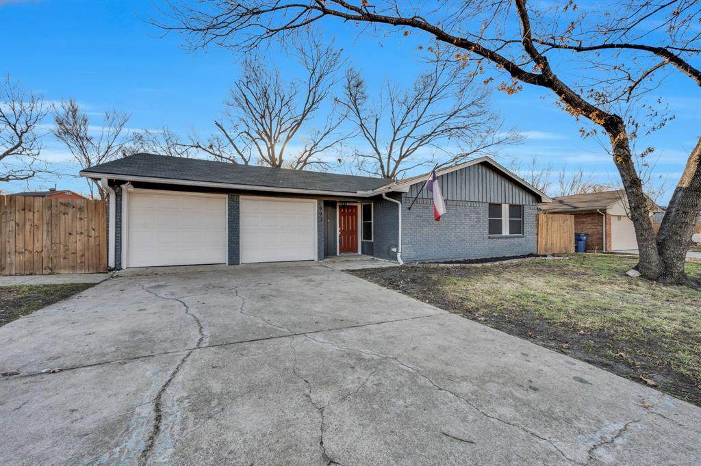 512 Virginia Avenue - Photo 1