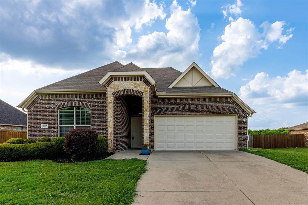 3007 Whitetail Circle - Photo 1