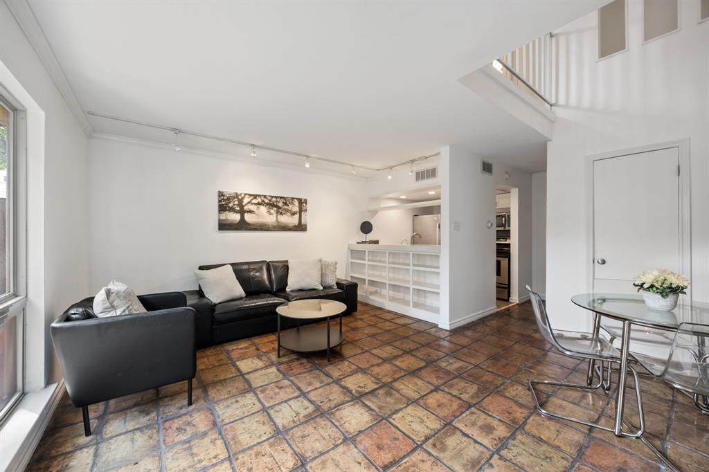 2710 Douglas Avenue - Photo 1