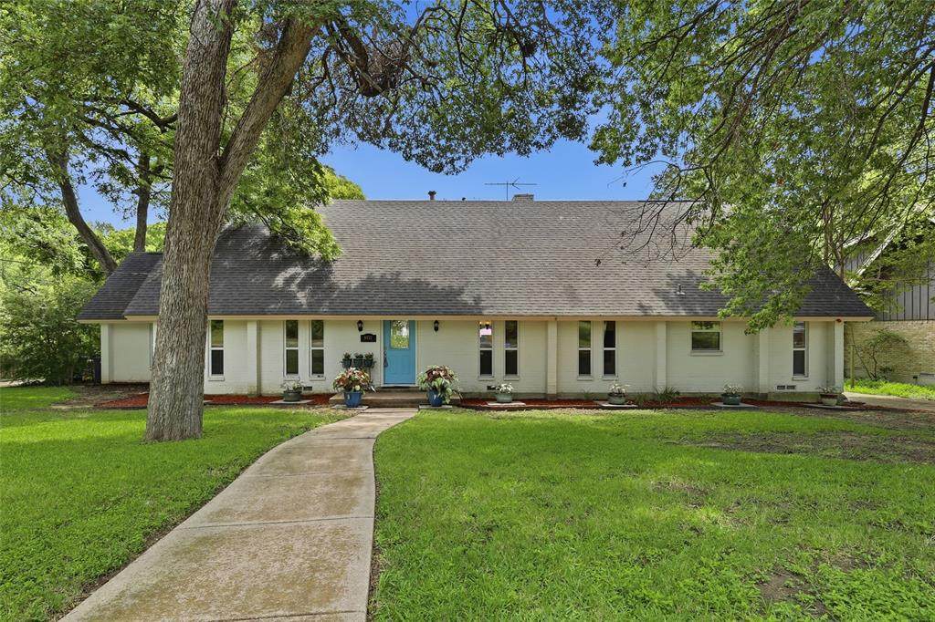 9432 Dixie Lane - Photo 1