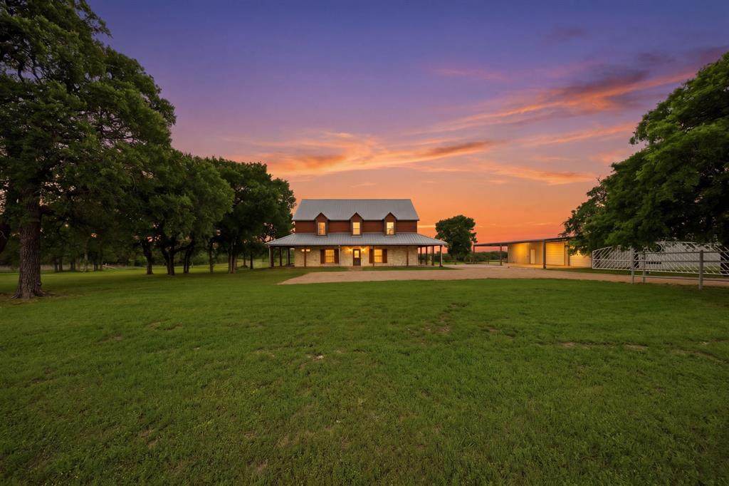 1632 County Road 4125 - Photo 1