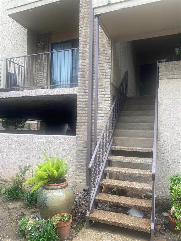 4777 Cedar Springs Road - Photo 1