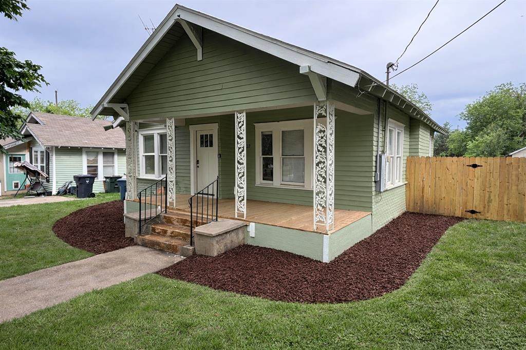 1602 Mitchell Avenue - Photo 1