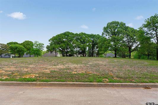 2473 Wellington Trace - Photo 1