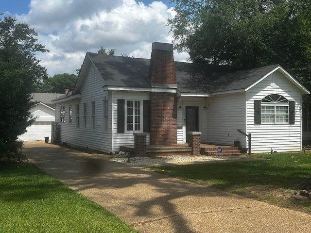 552 Ockley Drive - Photo 1