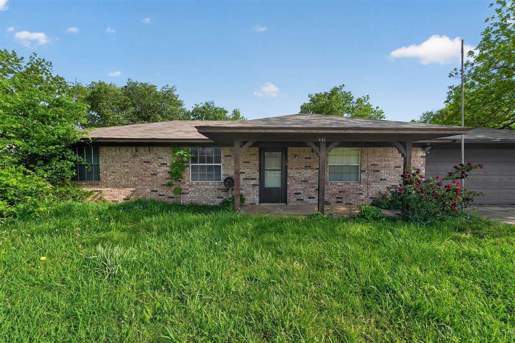 401 Peach Street - Photo 1