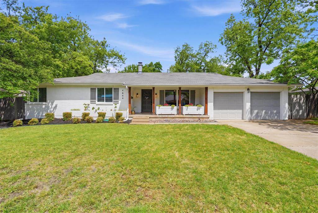 4644 Selkirk Drive - Photo 1