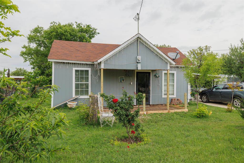 308 5th Street - Photo 1