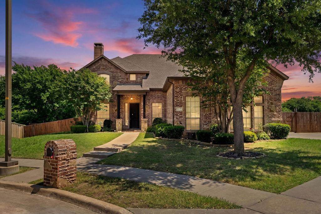 6631 Crestmoor Lane - Photo 1