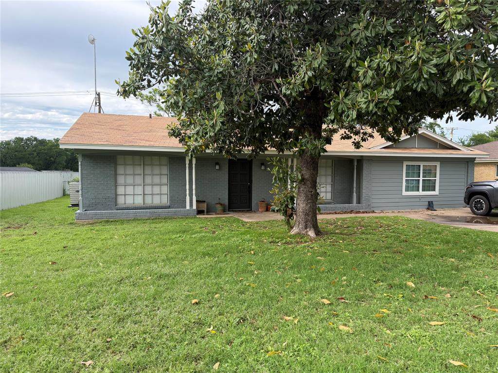 2809 Murco Drive - Photo 1
