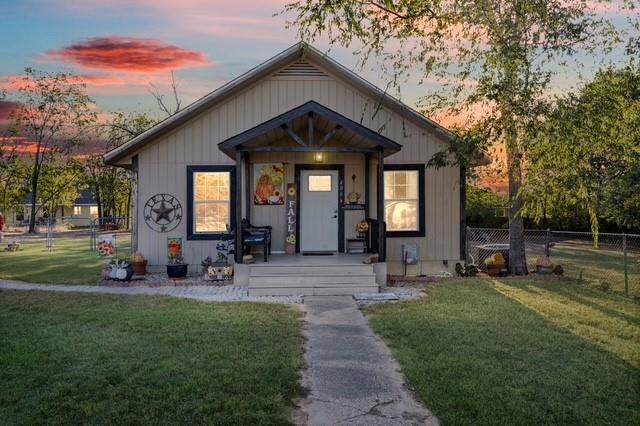 406 Llano Street - Photo 1