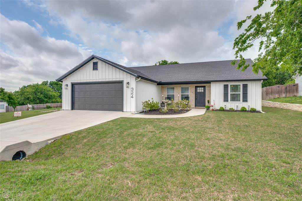 324 Hillcroft Road - Photo 1