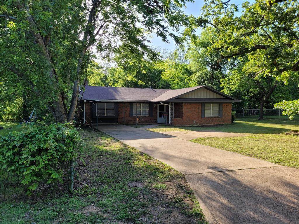 410 22ND - Photo 1