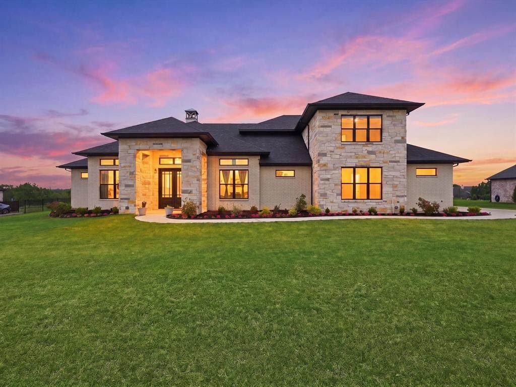 324 Charlie Joseph Drive - Photo 1