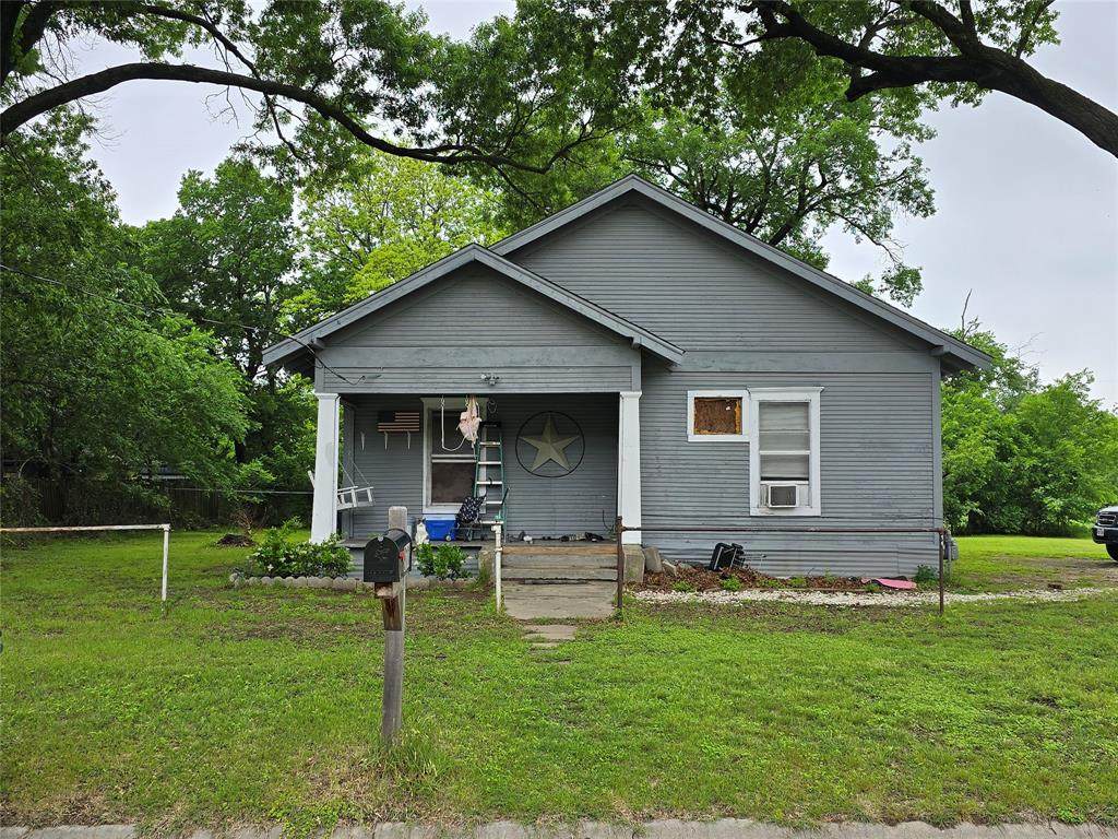 811 Mill Street - Photo 1
