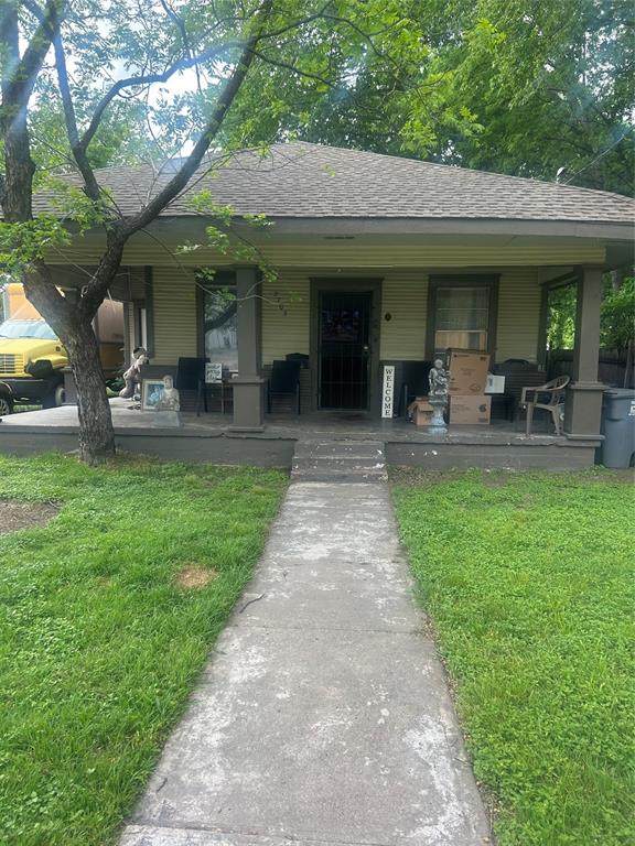 2705 Warren Avenue - Photo 1