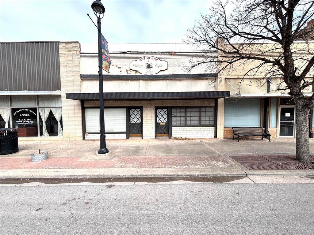 108 Main Street - Photo 1